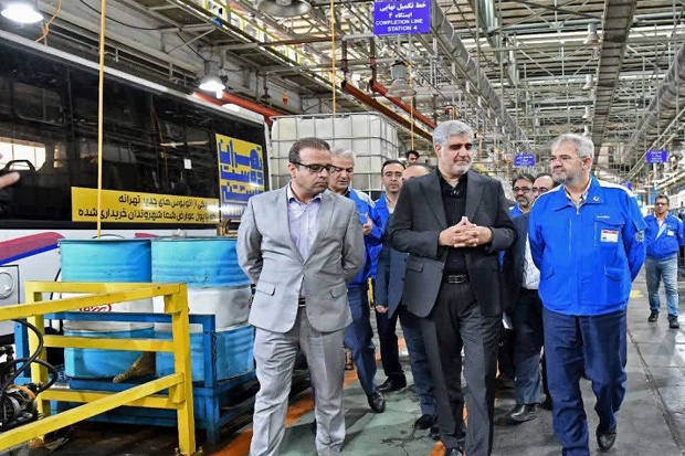 به گزارش وقایع نیوز به نقل از ایکوپرس: احمد قیومی در حاشیه بازدید از ایران‌خودرو دیزل گفت: این شرکت از ابتدا نقش مهمی در تجهیز ناوگان اتوبوس‌رانی تهران داشته و امروز نیز با خدمات پس‌از‌فروش و تولید باکیفیت، همراه ماست تا یاری رسان حمل و نقل عمومی شهر تهران باشد.